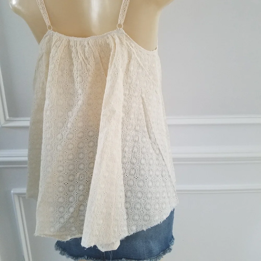 Crochet detail top - Picture 2 of 6